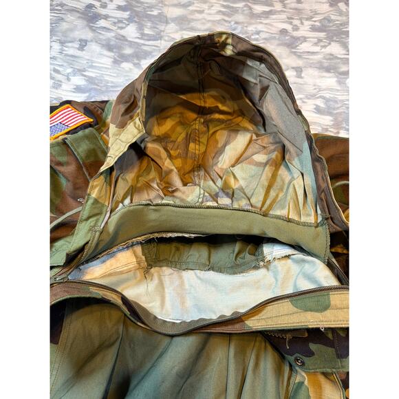 US ARMY Cold Weather Field Jacket Coat Woodland Camouflage Medium Long Y2K Gift - Picture 13 of 16